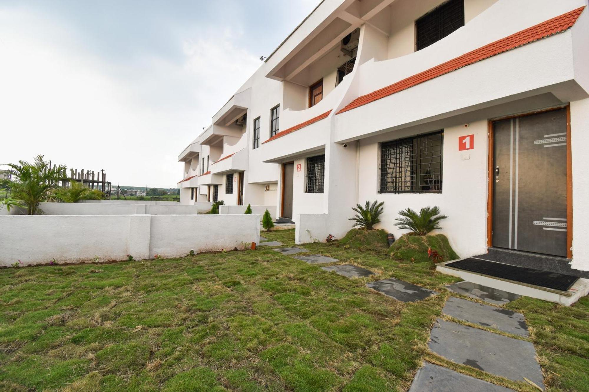สปอต ออน 74801 คาร์นิวาล รีสอร์ต Hotel Raipur  ภายนอก รูปภาพ