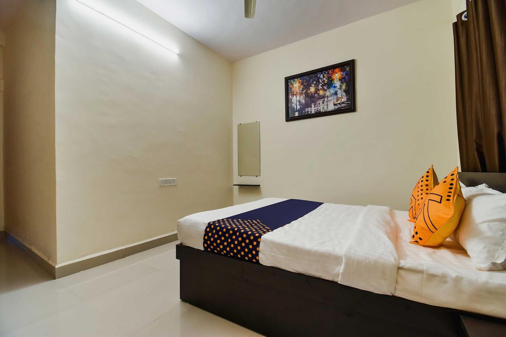 สปอต ออน 74801 คาร์นิวาล รีสอร์ต Hotel Raipur  ภายนอก รูปภาพ
