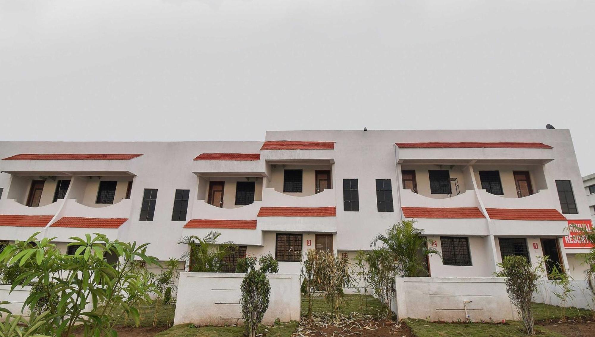 สปอต ออน 74801 คาร์นิวาล รีสอร์ต Hotel Raipur  ภายนอก รูปภาพ